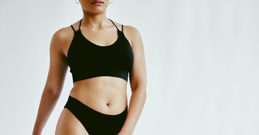 Woman in black lingerie (model)