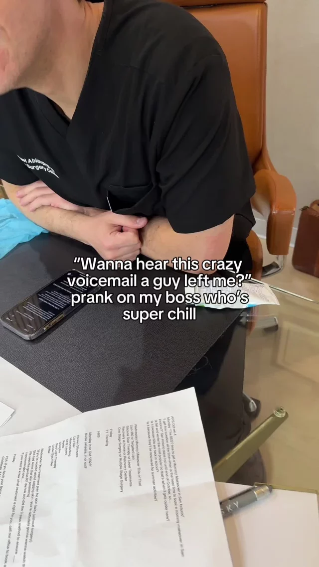 boss level non-chalant 😭😭
ㅤ

Happy Friday, y’all 🥳
ㅤ
#FunnyPlacticSurgeon #PlasticSurgerySanAntonio #SATX