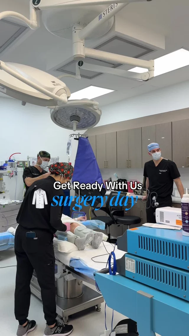 BTS of surgery day
ㅤ
📍 19296 Stone Oak Pkwy Ste 102 San Antonio, Texas 78258
☎️ (210) 942-6672
ㅤ
#MommyMakeovers #PlasticSurgerySanAntonio #breastreductionsanantonio