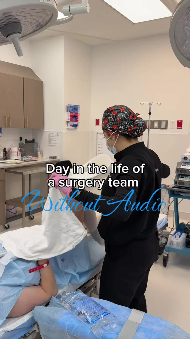 Surgery day starts with the basics; clean skin, cozy fits, and expert care 🤍
ㅤ
#MommyMakeovers #Breastaugmentation #SanAntonio